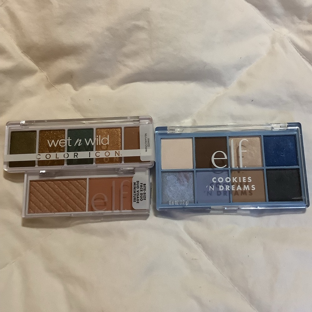 Bundle of pallets, Elf, 2 Wet & Wild(new)